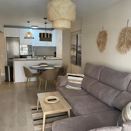 Apartment Piso Centrico En Calle Luis Vives 1, *