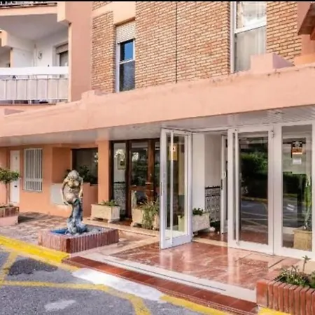 Piso Centrico En Calle Luis Vives 1,