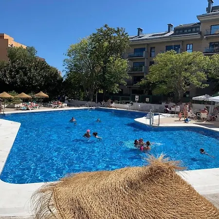 Apartment Piso Centrico En Calle Luis Vives 1,